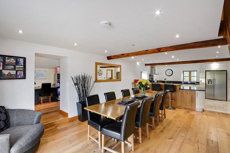 House 1 - Kitchen Dining Room