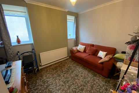 1 Berw Road, Tonypandy, CF40 2HG
