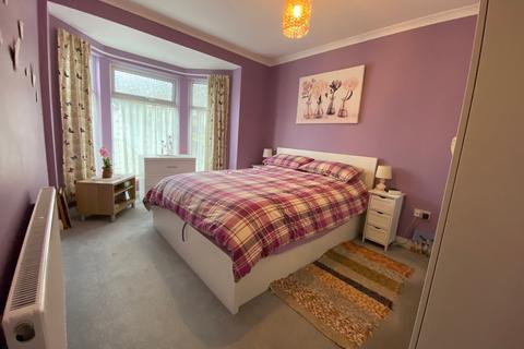 1 Berw Road, Tonypandy, CF40 2HG