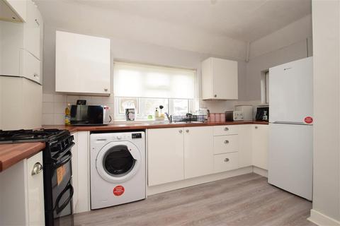 4 Alexander Road, Reigate, RH2 8ED