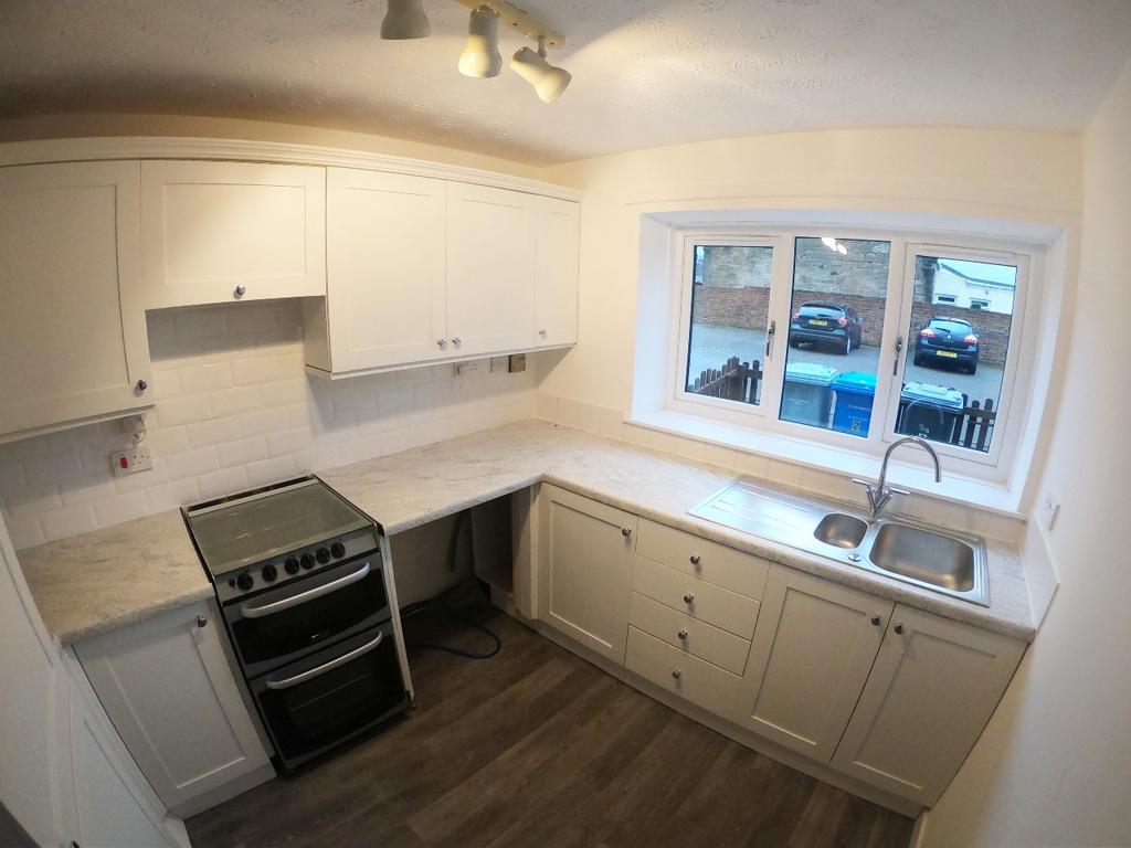 VICTORIA COURT, LARKHALL ML9 2 bed mews £110,000