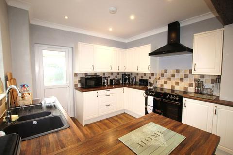 64 Albany Drive, Herne Bay, CT6 8SJ