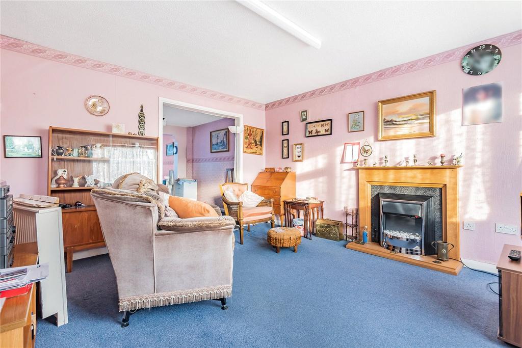 Wymans Brook, Cheltenham, Gloucestershire, GL50 3 bed semidetached