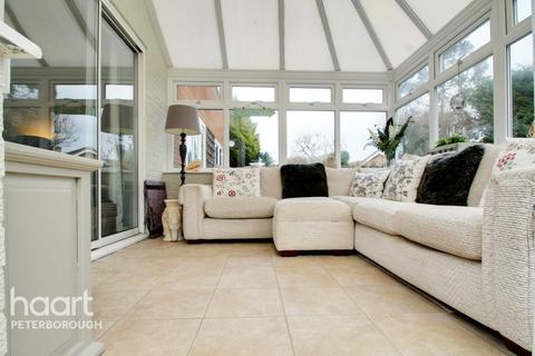 24 Church View, Northborough, Peterborough, PE6 9DQ