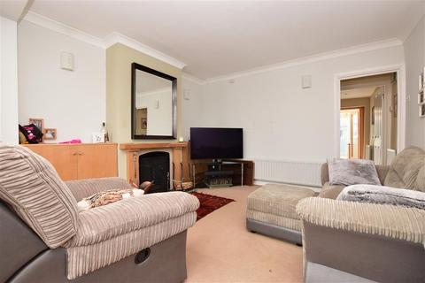 14 Curtis Gardens, Dorking, RH4 1EG