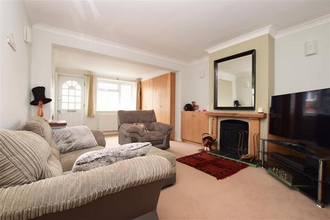 14 Curtis Gardens, Dorking, RH4 1EG