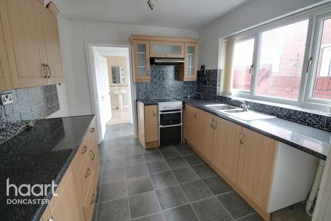 19 Kings Road, Askern, Doncaster, DN6 0LP