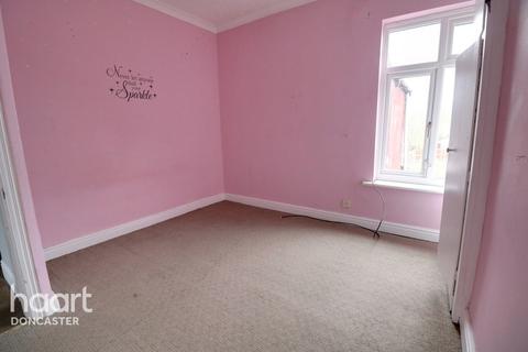 19 Kings Road, Askern, Doncaster, DN6 0LP