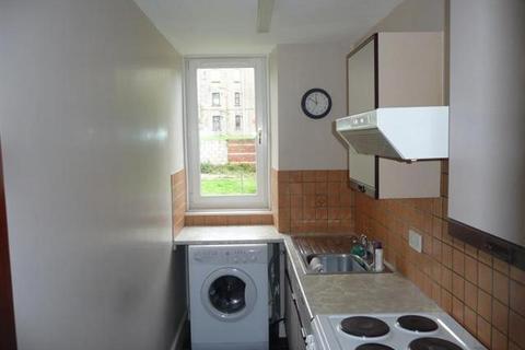 1 bedroom flat to rent, Dens Road, City Centre, Dundee, DD3