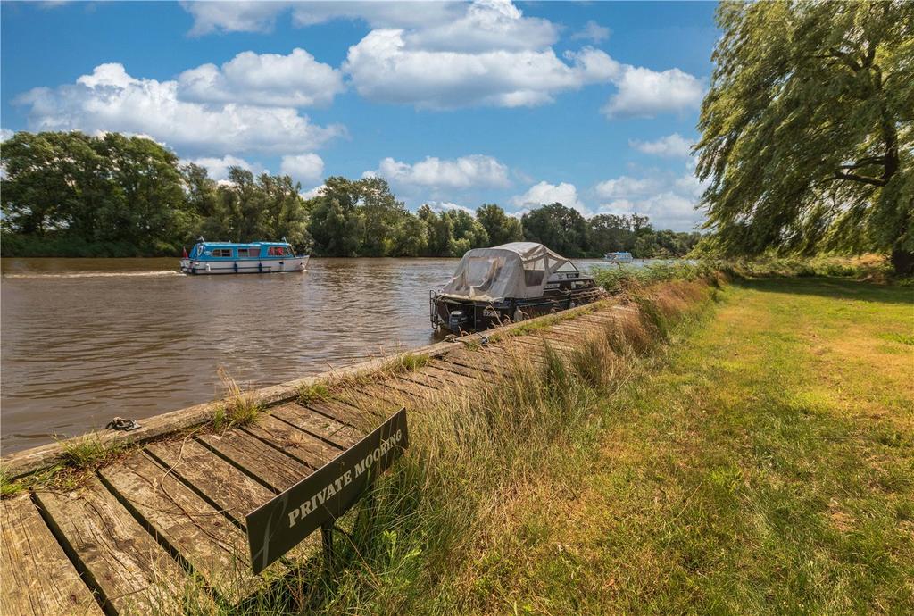 Mooring