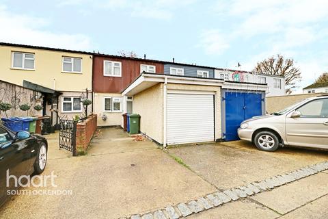 64 Viola Close, South Ockendon, RM15 6JE