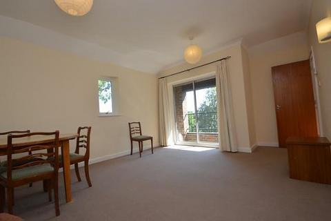 2 bedroom apartment to rent, Twycross Road, Godalming GU7