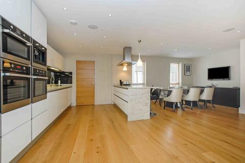 3 bedroom house to rent, BROCAS STREET, ETON