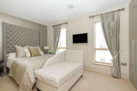3 bedroom house to rent, BROCAS STREET, ETON