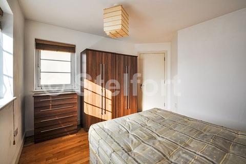 1 bedroom apartment to rent, High Road, London, N22