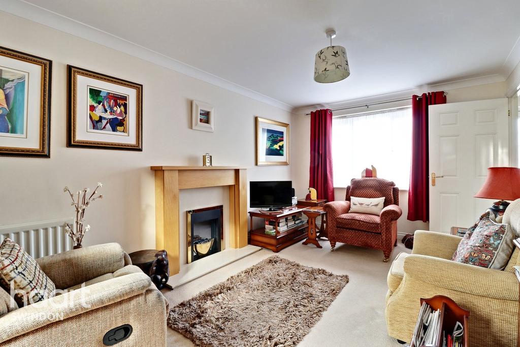 Ulysses Road, Swindon 4 bed detached house £295,000