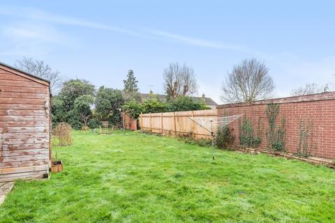 57 Ashfield Road, Carterton, OX18 3QZ