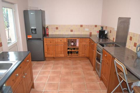 3 Beaconsfield Terrace, Northampton, NN1 3ES