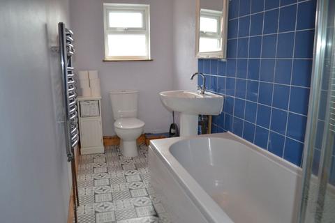 3 Beaconsfield Terrace, Northampton, NN1 3ES