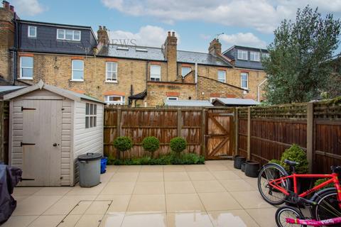 21 Jersey Road, London, W7 2JF