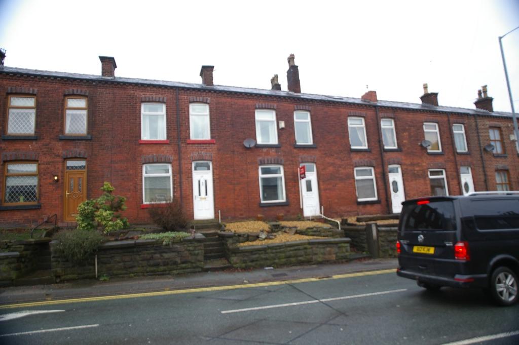 Bradshaw Brow, Bolton, BL2 3 bed terraced house £625 pcm (£144 pw)