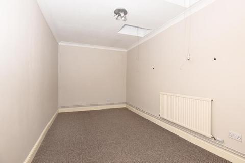 2 bedroom apartment to rent, James Street,  East Oxford,  OX4