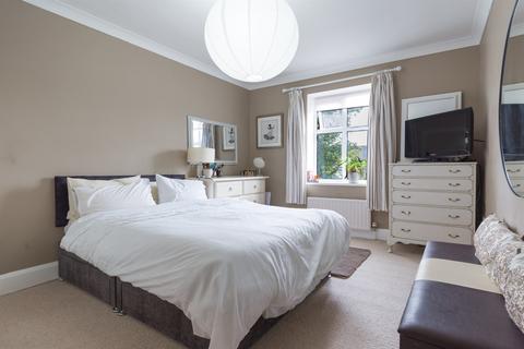 3 bedroom apartment to rent - Eskdale Mansions, Eskdale Terrace, Newcastle Upon Tyne