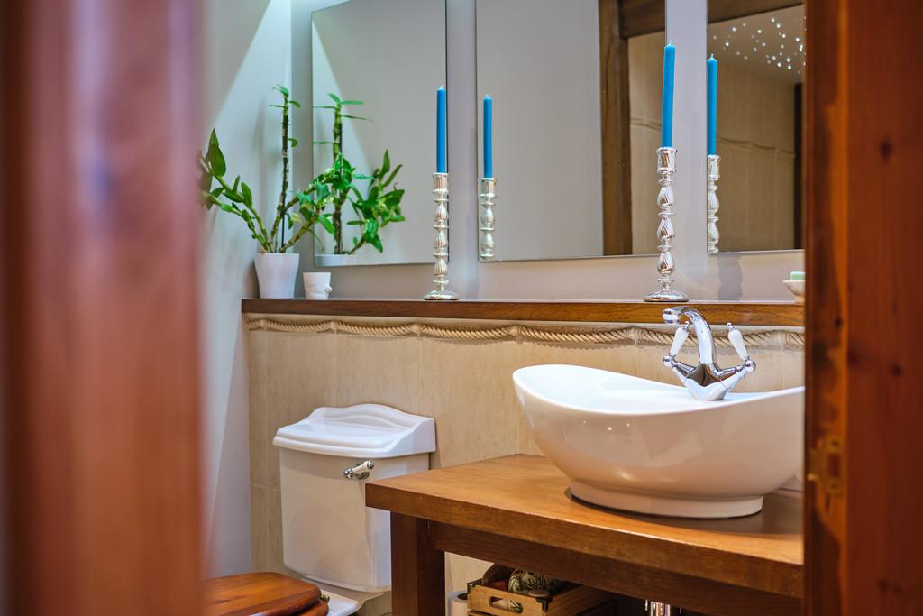 Master En-Suite