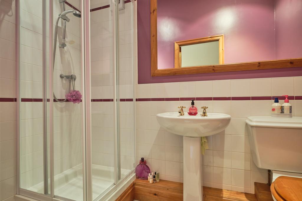 Bedroom Two En Suite