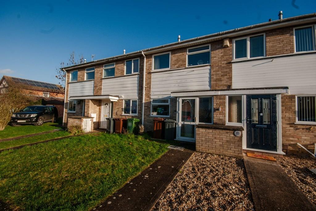 Larne Road, Lincoln 2 bed terraced house £625 pcm (£144 pw)