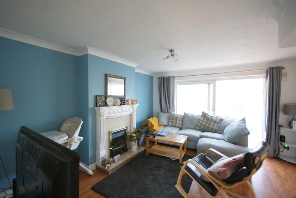 Larne Road, Lincoln 2 bed terraced house £625 pcm (£144 pw)