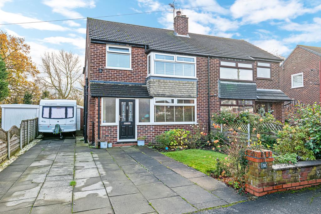 Barley Road, Thelwall, Warrington, Cheshire 3 bed semidetached house