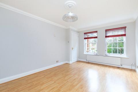 12 Alison Way, Winchester, SO22 5BT