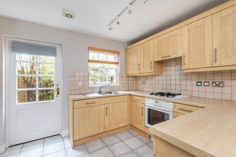 12 Alison Way, Winchester, SO22 5BT
