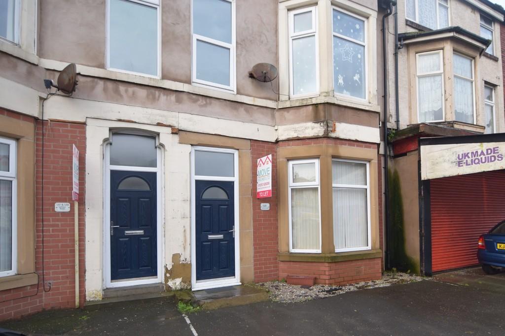 Lytham Road, Blackpool 1 bed ground floor flat £433 pcm (£100 pw)