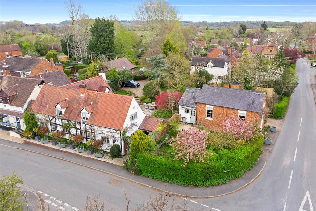 Bishampton, Pershore 4 bed house £895,000