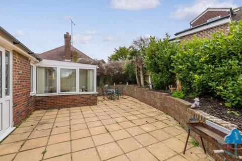 25 Beechwood Close, Brighton, BN1 8EP