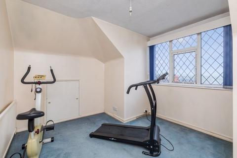 25 Beechwood Close, Brighton, BN1 8EP