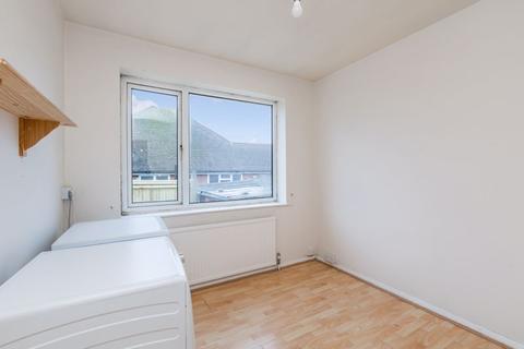 25 Beechwood Close, Brighton, BN1 8EP