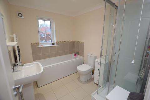 18 Cheviot Crescent, Coningsby, Lincoln, LN4 4DB