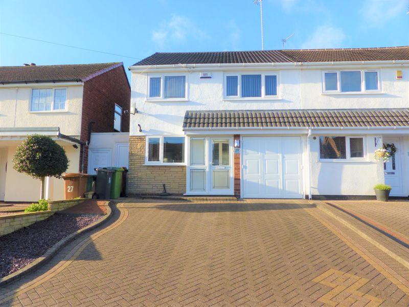 Stonehurst Road, Great Barr, Birmingham, B43 7RA 3 bed semidetached