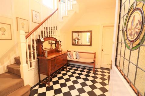 34 Hill Road, Prenton, CH43 8TL