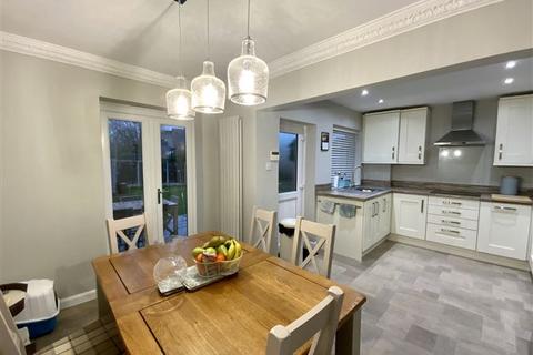 174 Aughton Road, Aughton, Sheffield, S26 3XE