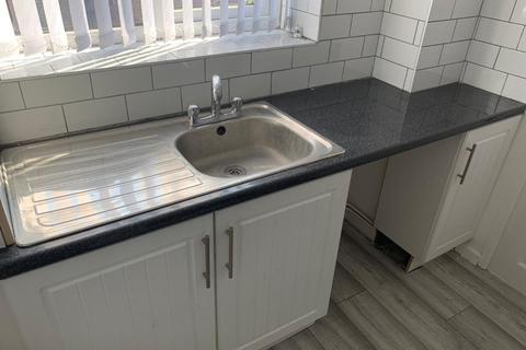 Flat C, 19 Alexandra Road, Prenton, CH43 4XX