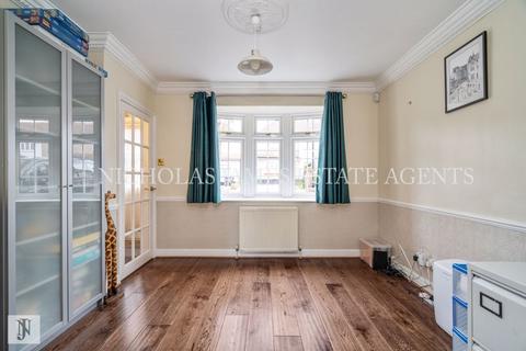 50 Addison Avenue, London, N14 4AE