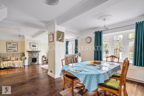 50 Addison Avenue, London, N14 4AE