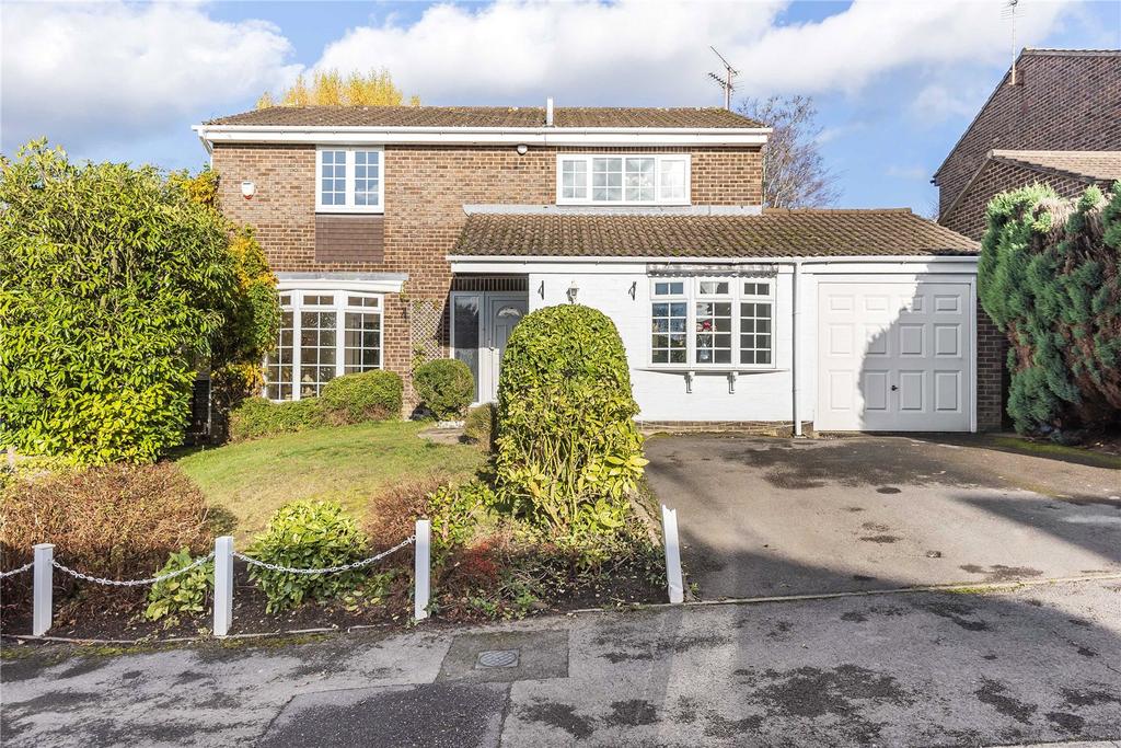 Sutherland Chase, Ascot, Berkshire, SL5 4 bed detached house £2,500
