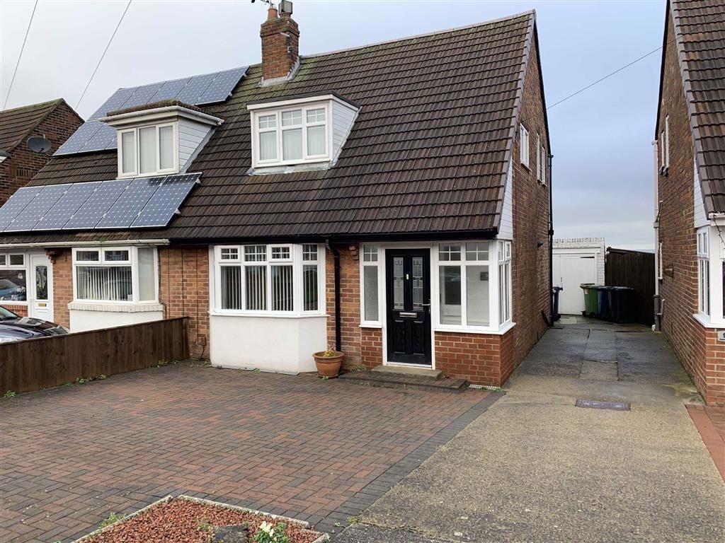 Bamburgh Avenue, South Shields 3 bed semidetached house £725 pcm (£