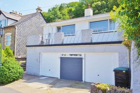 21a Park Gardens, Lynton, EX35 6DF
