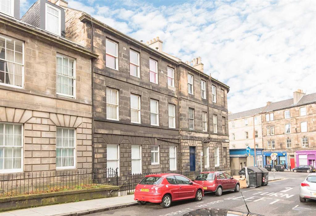 2 (2F2) Grove Street, Edinburgh, EH3 8BB 2 bed property for sale £200,000